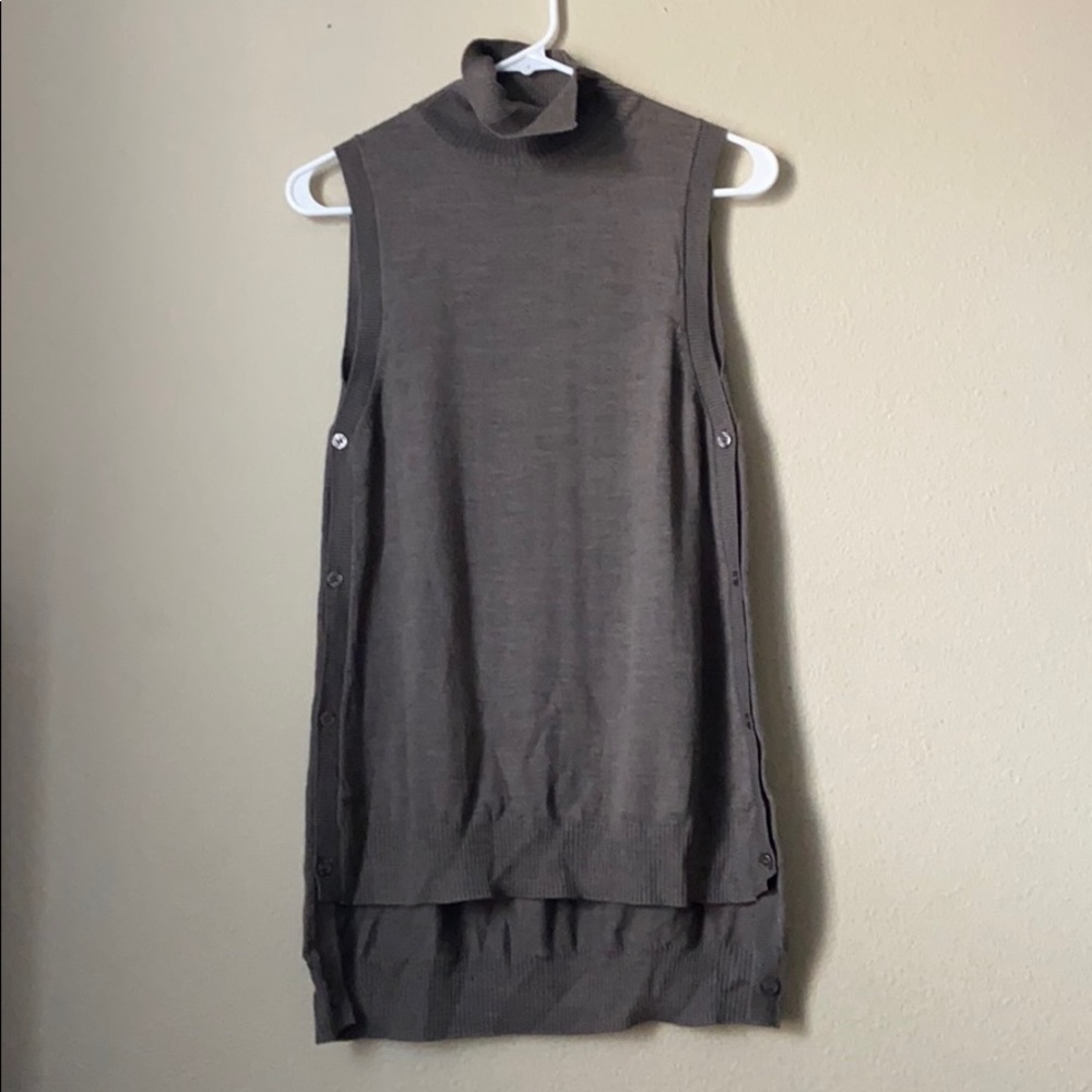 The Limited turtleneck sleeveless sweater